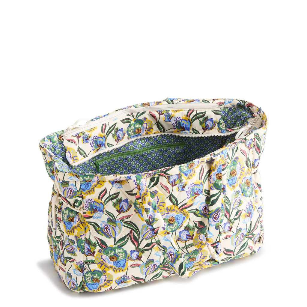 Knollton Travel Tote in Gardenia Garden