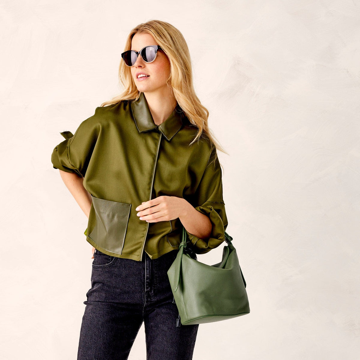Leather Astoria Shoulder Bag in Bronze Green