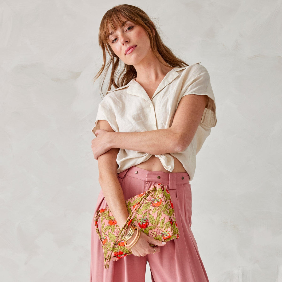 Foxbury Crossbody Bag in Tomato Vines