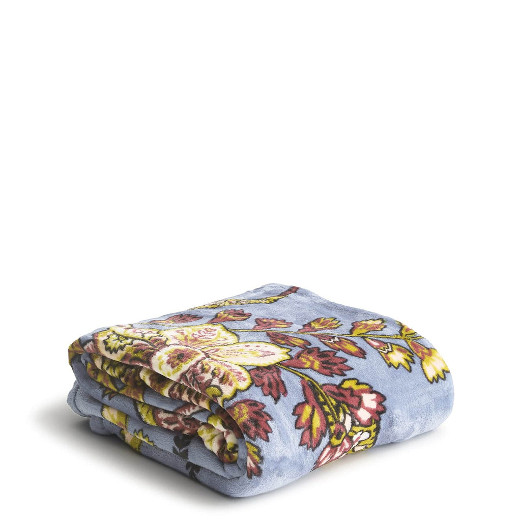 Plush Throw Blanket in Begonia Fields