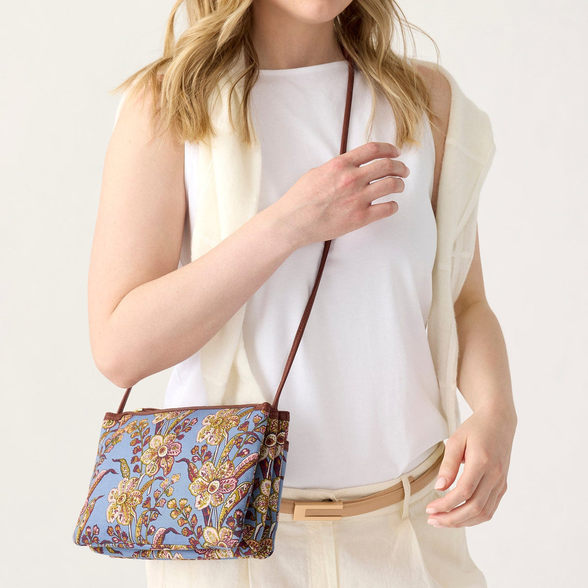Foxbury Crossbody in Begonia Fields