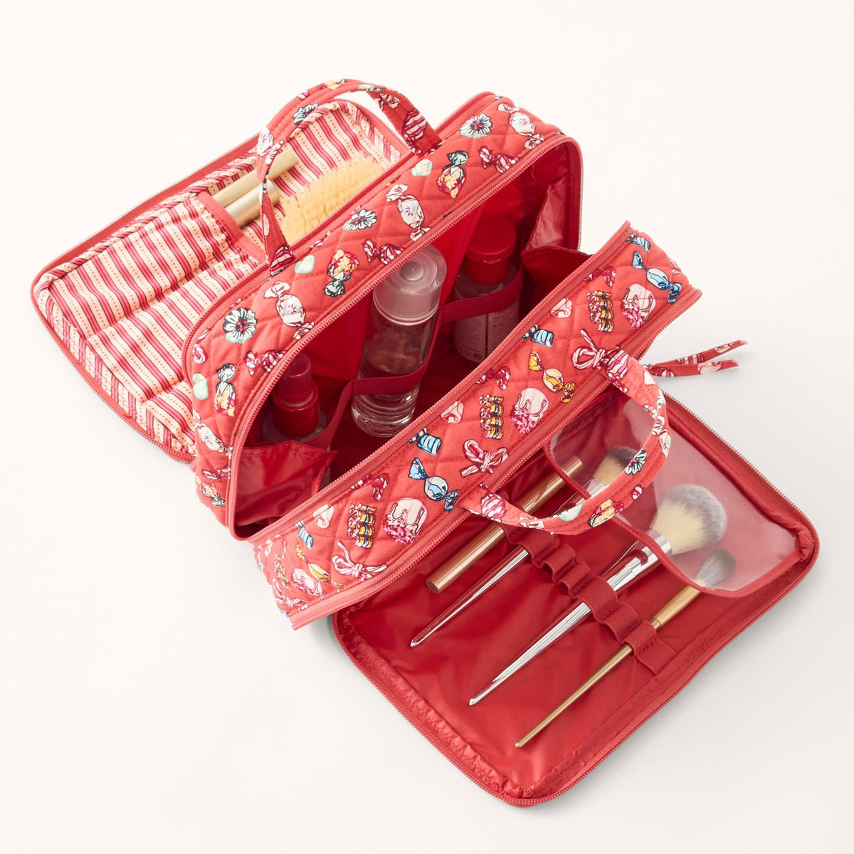 Ultimate Travel Case in Flowering Paisley Goji Berry
