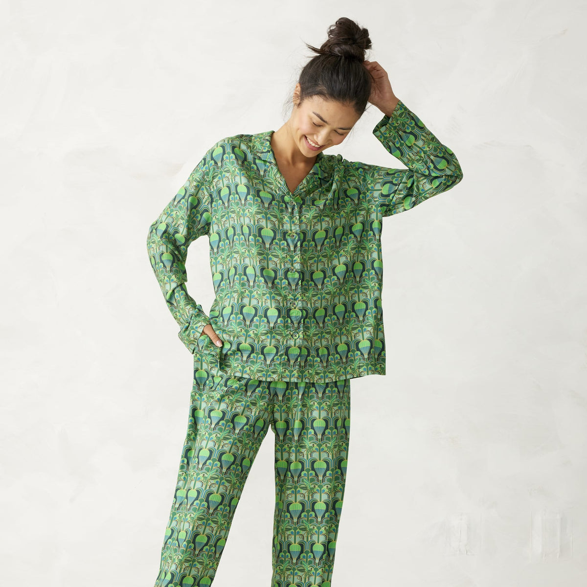Wicked Long-Sleeved Pajama Set in Land of Oz