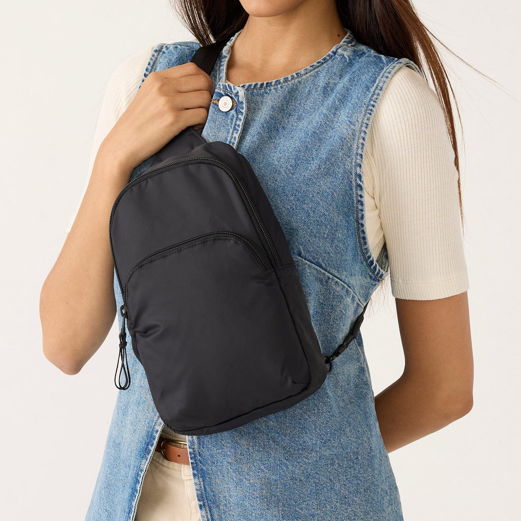 Lorman Sling Backpack in Moonless Night