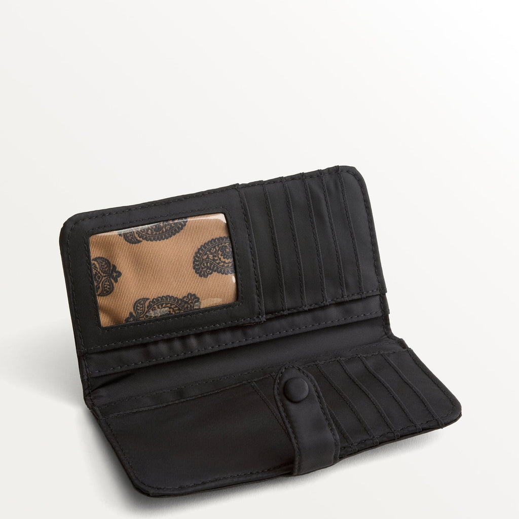Tab Wallet in Moonless Night