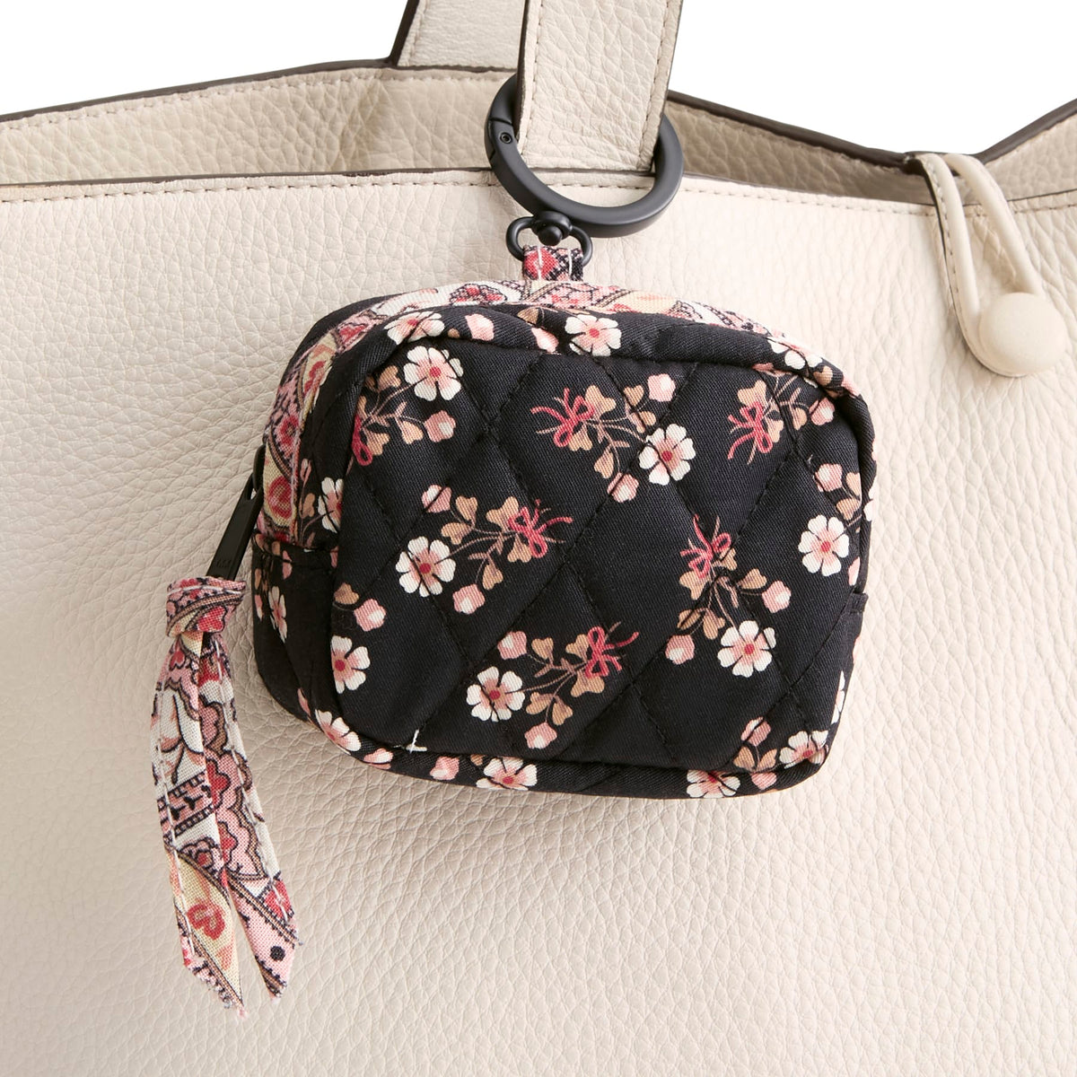 Zip Earbud Bag Charm in Melissa Ditsy