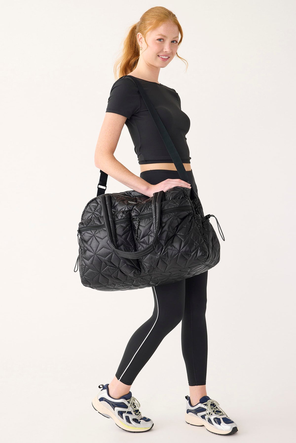 Air Birdie Large Weekender Travel Bag in Moonless Night with Aluminum