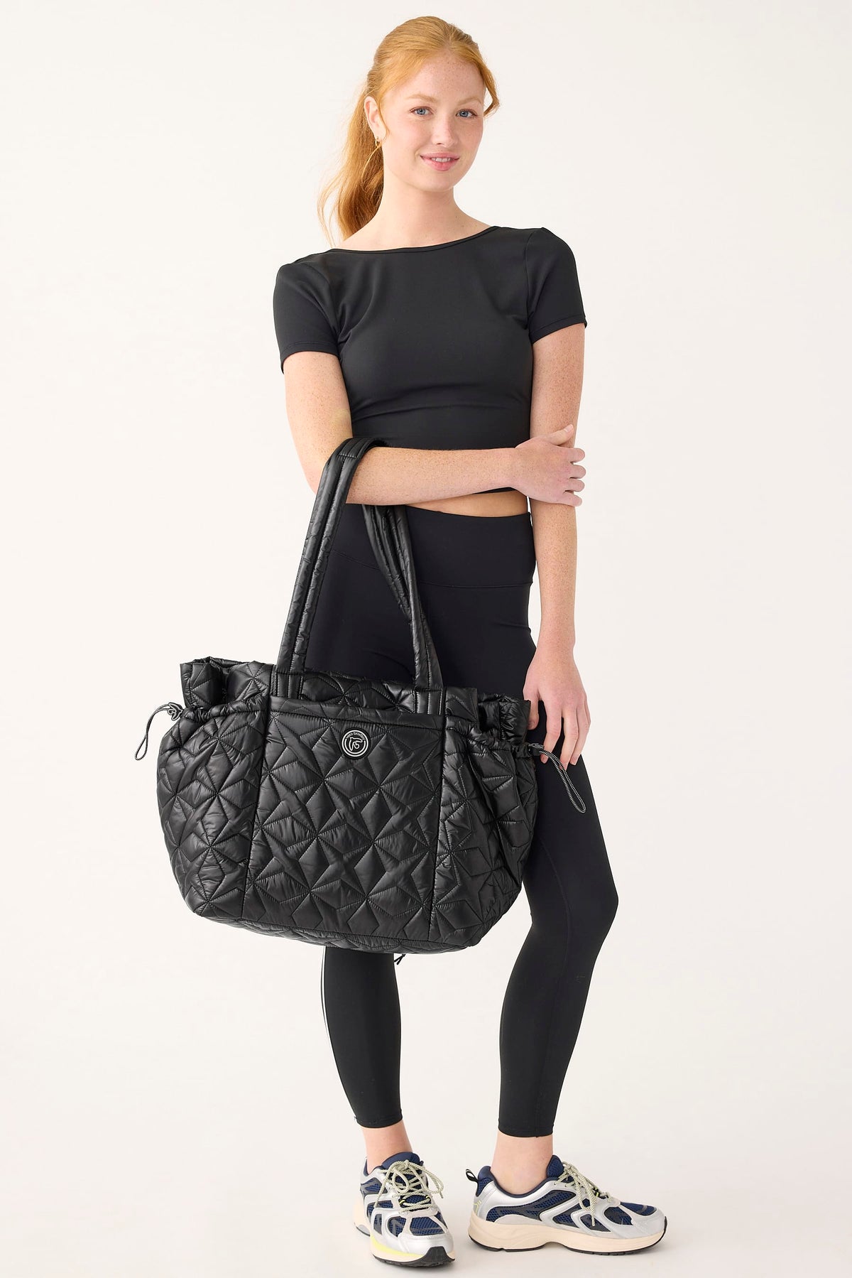 Air Birdie Travel Tote in Moonless Night with Aluminum